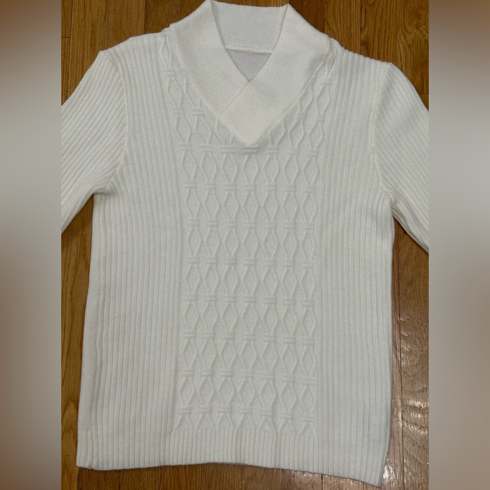 Warm Long Sleeve Sweater with Patterns